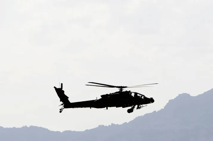 hoogste eer voor apache piloot afghanistan