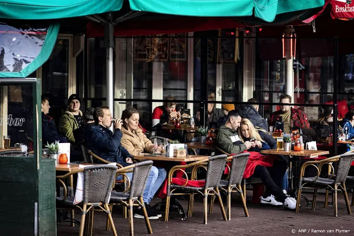 horeca moet prijzen verder verhogen vindt branchevereniging