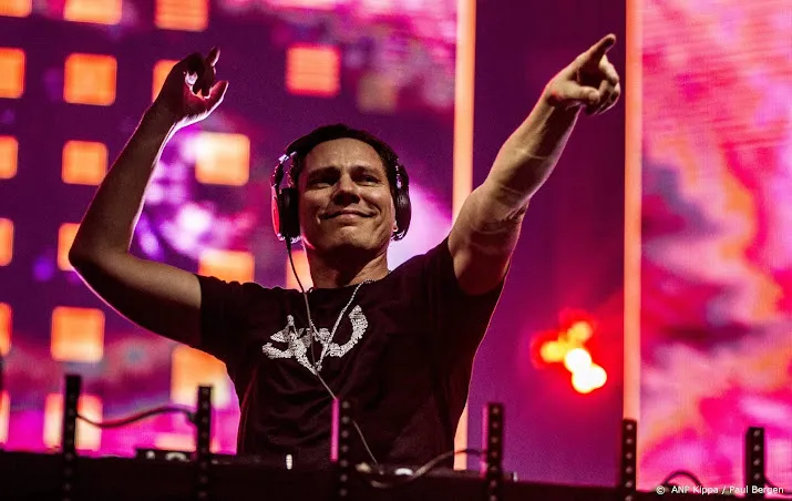 hrw tiesto garrix en afrojack moeten festival in riyad afzeggen