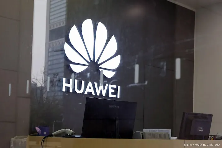 huawei boekt fors minder winst door amerikaanse sancties