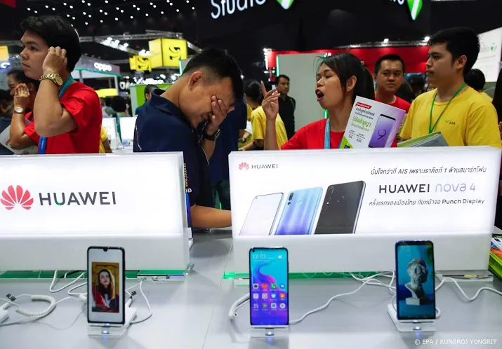 huawei onthult eigen besturingssysteem