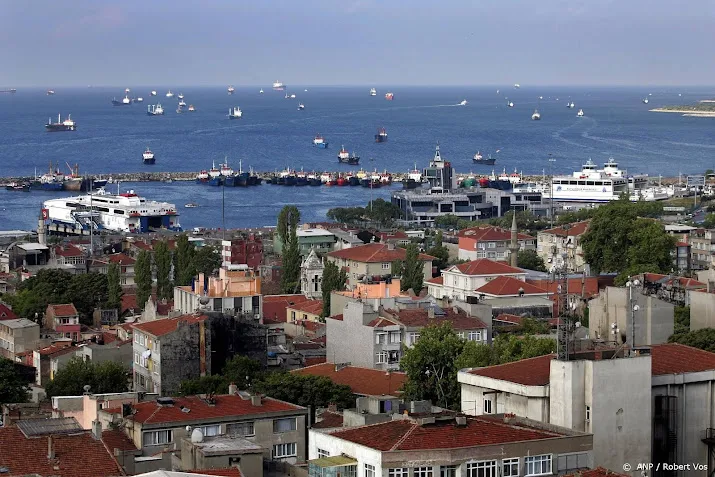 huizen turkije gewild nederlanders profiteren van goedkope munt