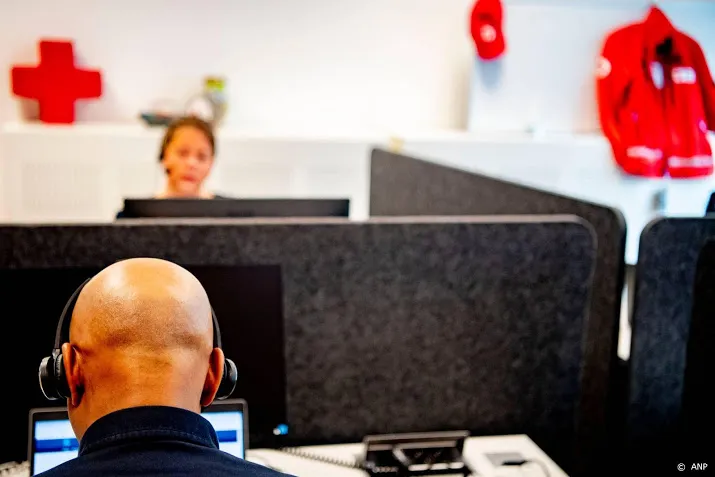 hulptelefoonlijnen worden druk gebeld