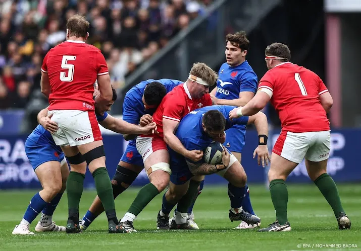 ierse rugbyers pakken eindzege six nations met grand slam