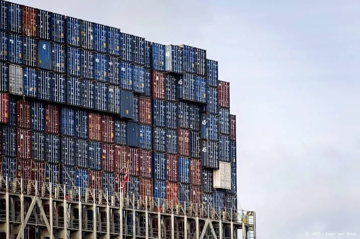 industrie produceerde meer maar toename wordt steeds kleiner