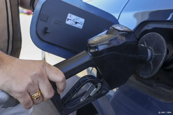 inflatie vs licht gedaald door goedkopere benzine
