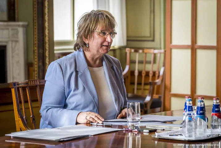 informateur spreekt fractieleiders van de grootste partijen
