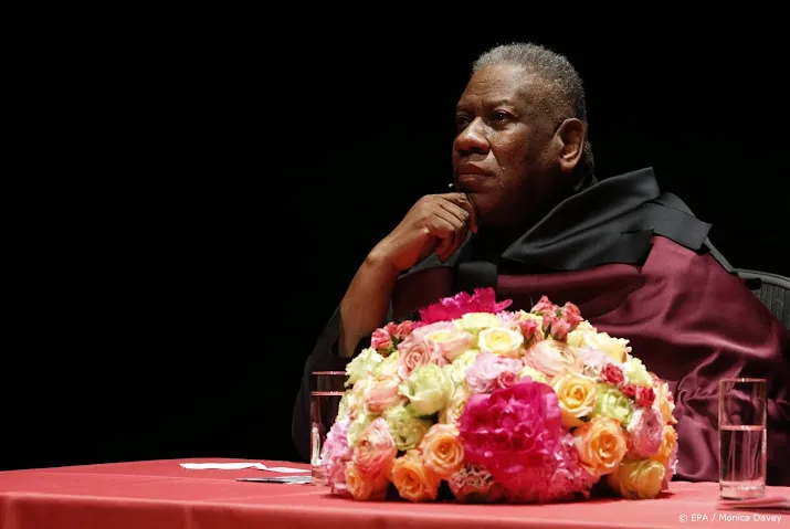 invloedrijke modejournalist andre leon talley 73 overleden