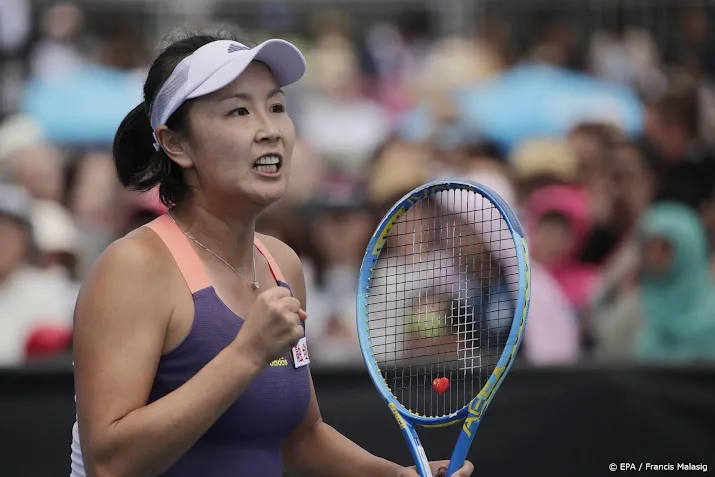 ioc voorzitter bach gaat chinese peng shuai ontmoeten in beijing