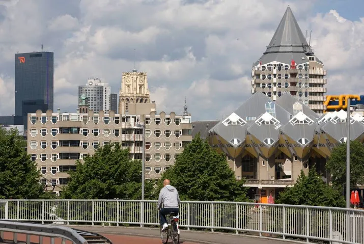 irritante fluittoon teistert rotterdammers