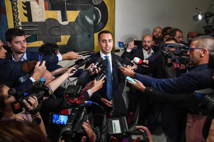 italiaanse regering casht met 5g veiling