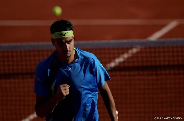 italiaanse tennisser sonego pakt in metz zijn derde atp titel