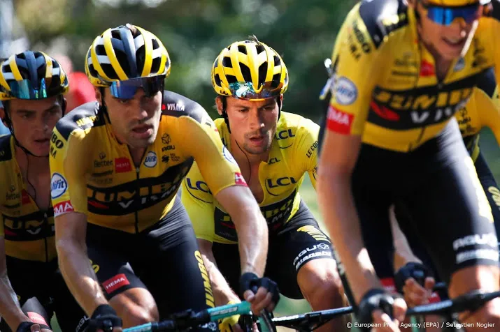 jumbo visma met roglic dumoulin en kruijswijk naar tour