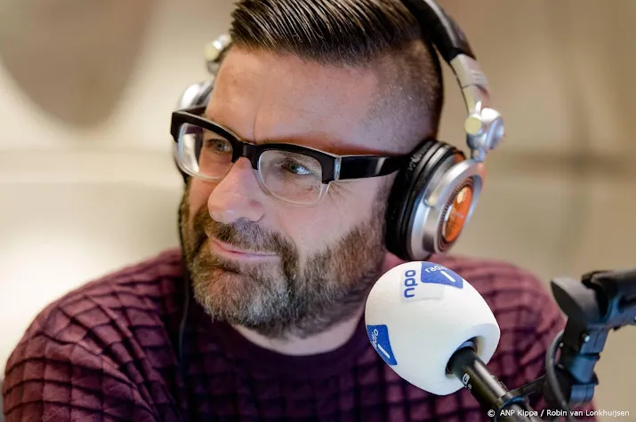 jurgen van den berg stopt bij radio 1 journaal en gaat naar max