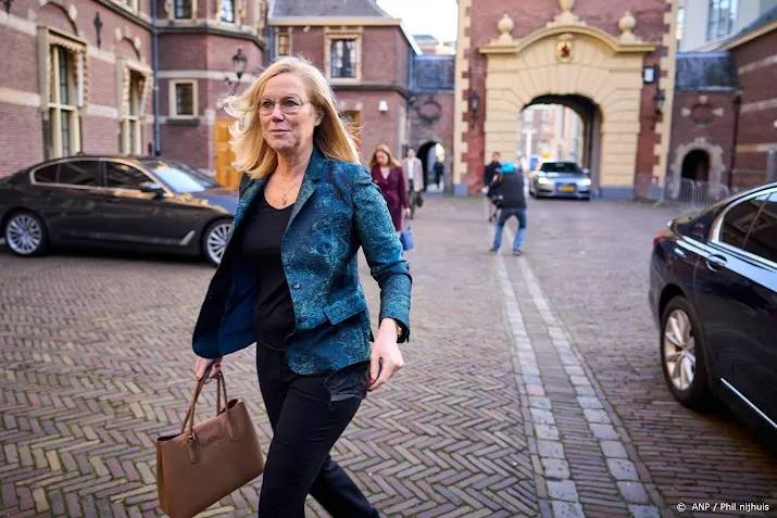 kaag raadsverkiezingen in teken strijd tegen extreemrechts