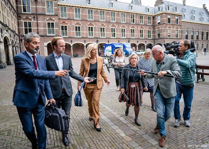 kaag te weinig zicht op mensen die kabul moeten verlaten