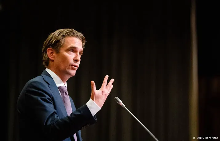 kabinet gaat mensen met grote schulden sneller helpen