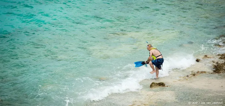 kabinet zwakt reisadvies voor bonaire af naar geel