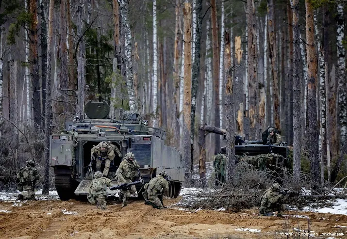 kamer onderzoek permanent stationeren militairen in oost europa