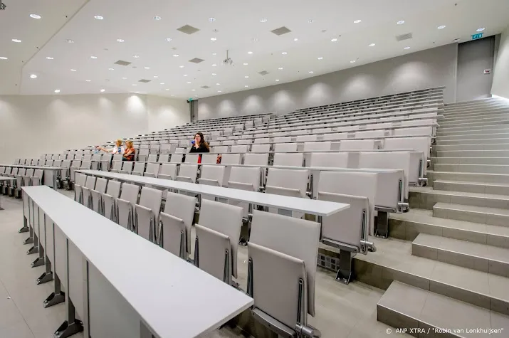 kamer wil opheldering over versoepeling studiepuntennorm