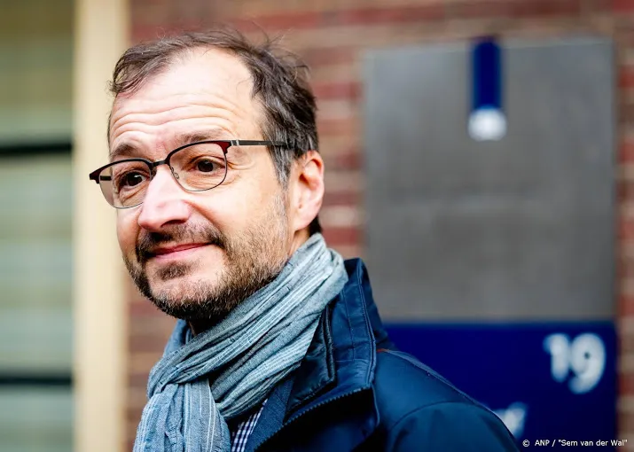 kamer wil wiebes spreken over overname eneco