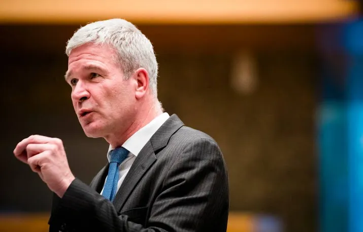 kamerlid dijkgraaf sgp uit de running