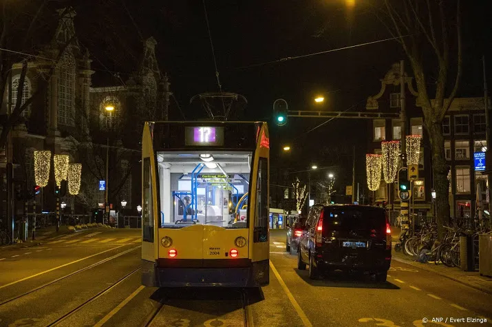 kans klein dat omt adviseert om avondklok niet te verlengen