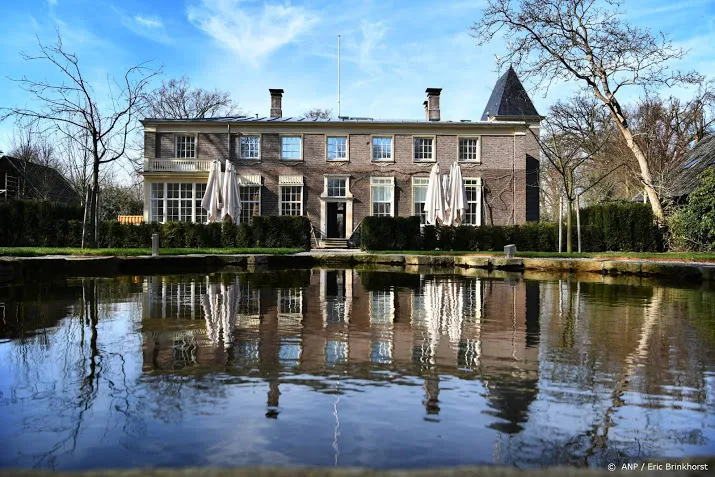 kasteeleigenaren bezorgd over droogte