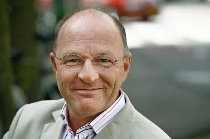 kees driehuis zegt per seconde wijzer gedag