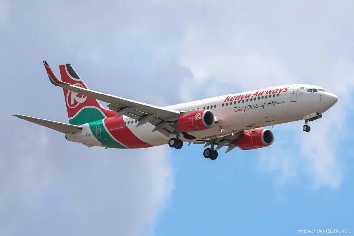 kenya airways zet meer vliegtuigen in voor bloemenpiek valentijn
