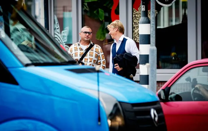 klaas otto ontkent alle beschuldigingen