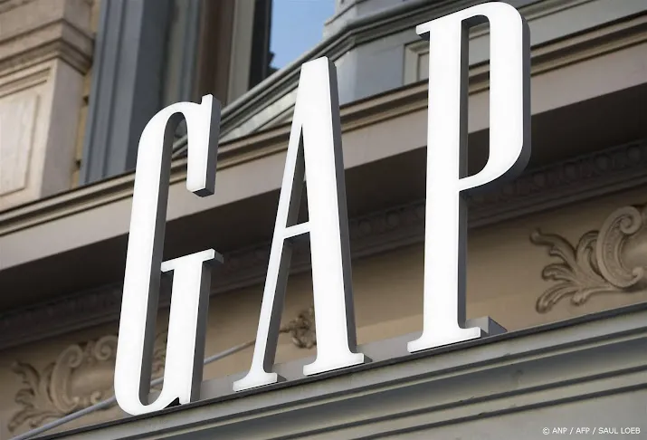 kledingverkoper gap bij stijgers op wall street na cijfers