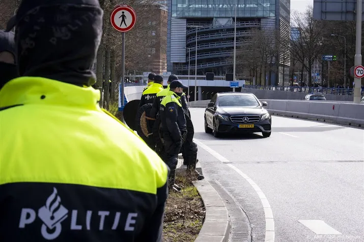 klimaatactivisten extinction rebellion beginnen blokkade a12