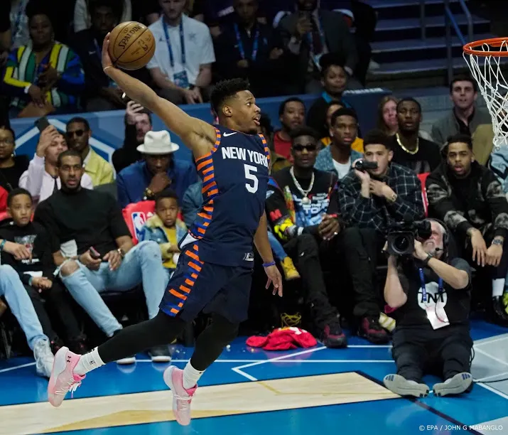knicks winnen na drie maanden weer thuisduel