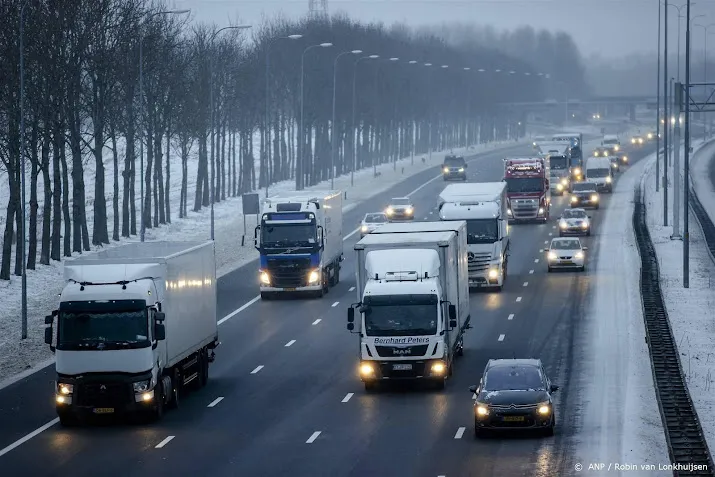 knmi geeft code oranje voor enkele provincies wegens sneeuw