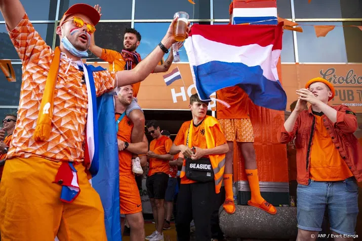 knvb verwacht tussen de 5000 en 10 000 oranjefans in boedapest