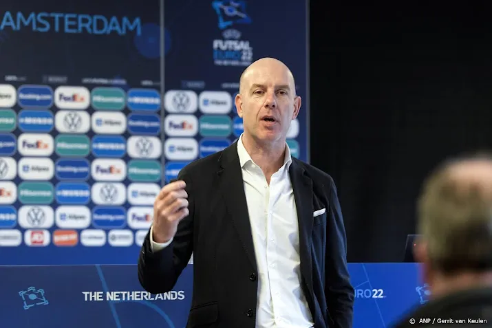 knvb wil met ek zaalvoetbal slapende reus wakker maken