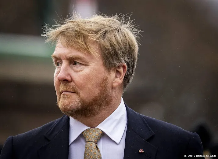 koning bezorgd over toename coronabesmettingen