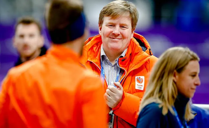 koning huldigt olympiers op noordeinde