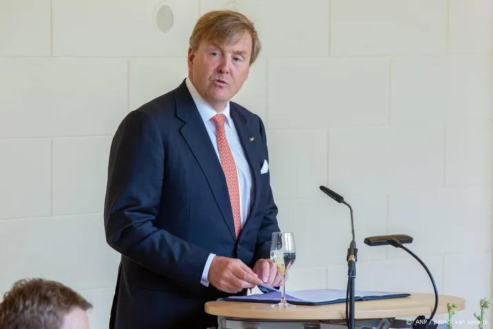 koning onderstreept belang europa
