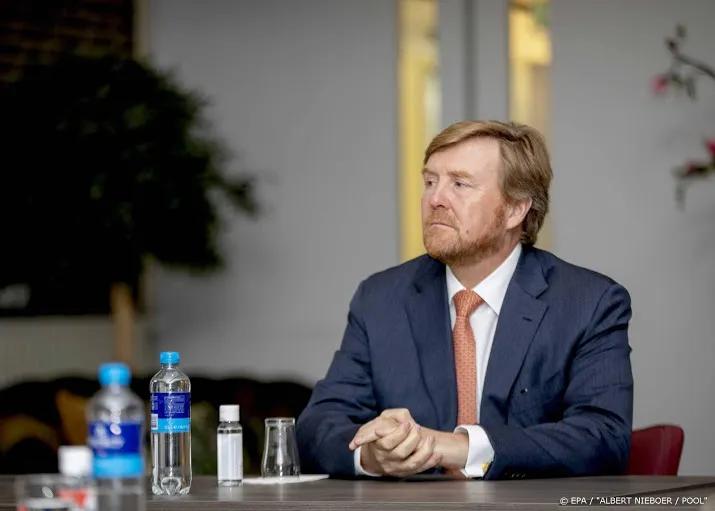 koning spreekt gouverneurs aruba curacao en sint maarten
