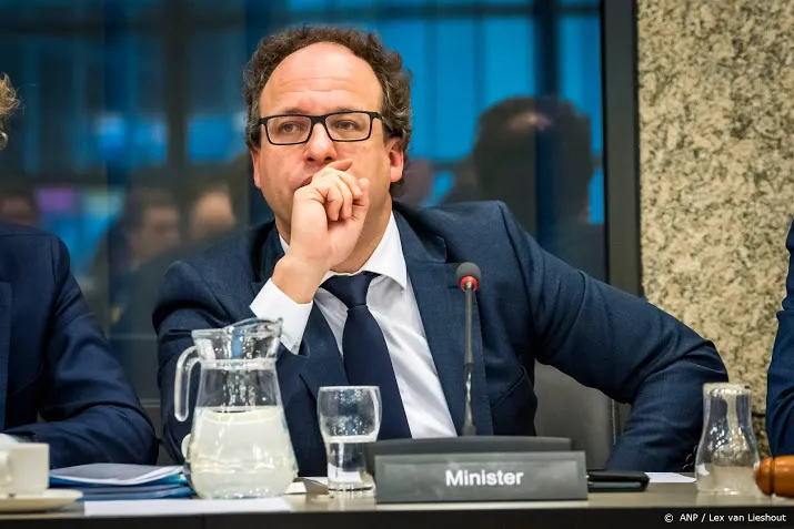 koolmees werknemer bloedt voor aow op 66 jaar