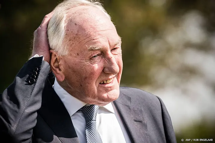 kopstukken vvd d66 cda voor gespannen formatieweekend op de hei