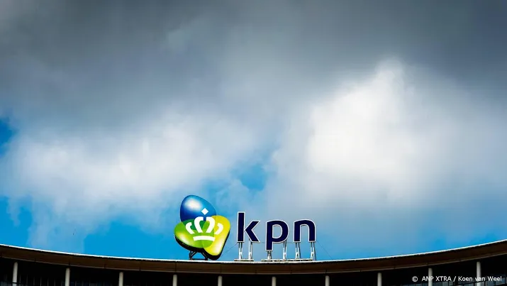 kpn steekt miljarden in uitrol glasvezelnetwerk