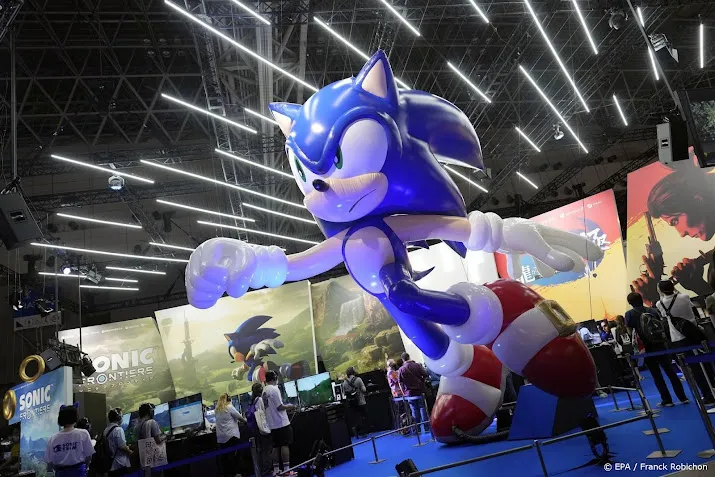 krant bedrijf achter sonic dicht bij overname maker angry birds