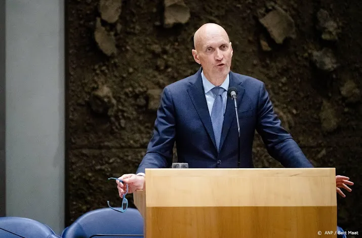 kuipers gunstig dat aantal coronabesmettingen stabiliseert