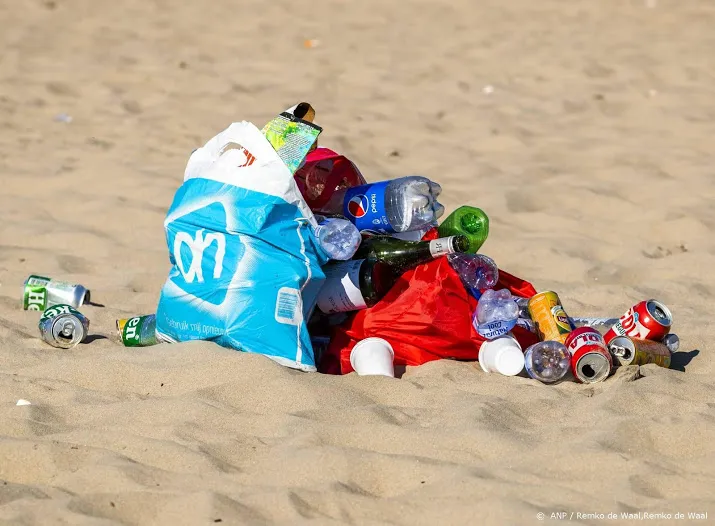 kwart minder strandafval bij noordzee dan 10 jaar geleden