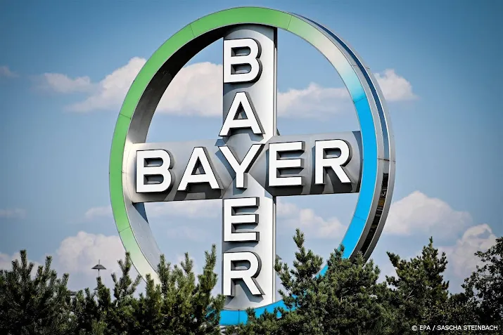 lagere prijzen bestrijdingsmiddelen zetten winst bayer onder druk