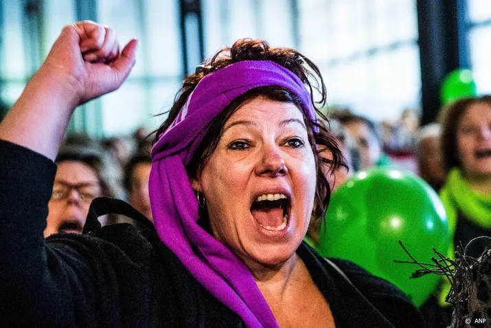 leraren in actie voor meer geld