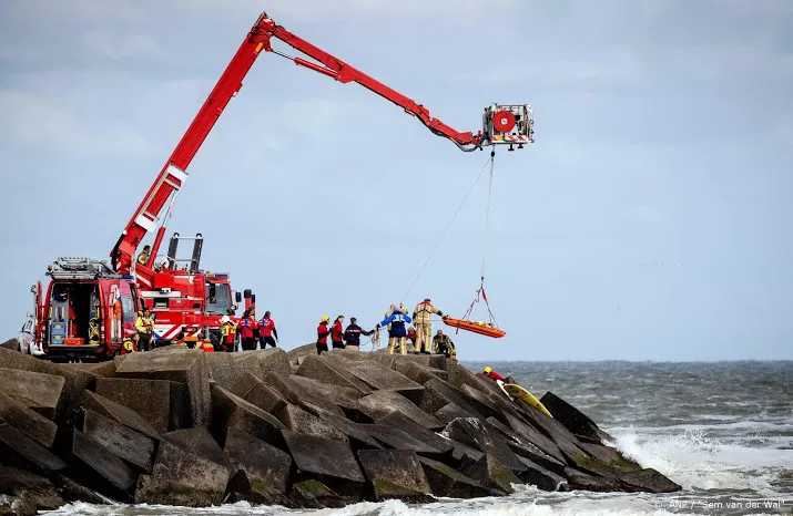 lichaam vijfde surfer niet gevonden zoektocht donderdag verder